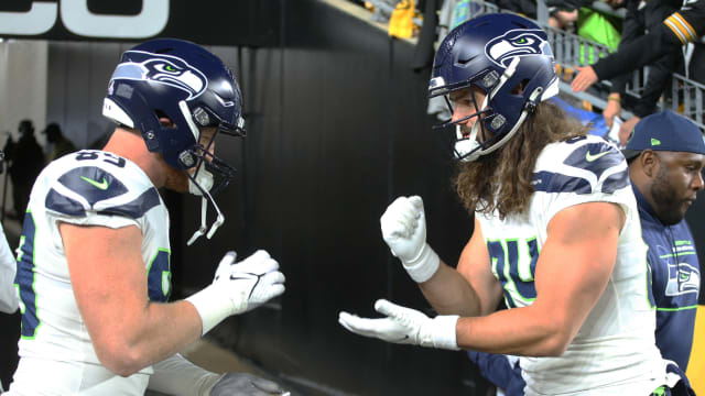 NFL: Seattle Seahawks at Pittsburgh Steelers Oct 17, 2021; Pittsburgh, Pennsylvania, USA; Seattle Seahawks tight ends Will Dissly (89) and Colby Parkinson (84) play rock paper scissors as part of their pre-game routine before the game against the Pittsburgh Steelers at Heinz Field.